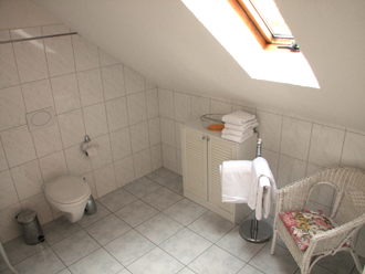 Bad in der Hof-Wohnung